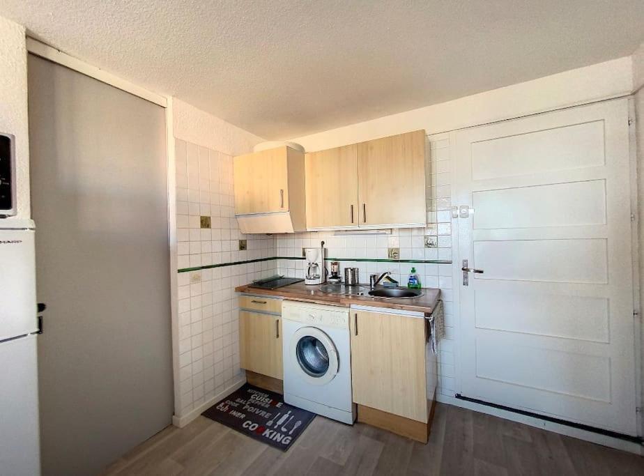 Appartement Le Barcares Avec Vue Sur Mer De Type T2 Location Arrivee A Partir De 15H Depart Maximum A 11H Location Du Samedi Au Samedi Juillet Et Aout Exterior photo