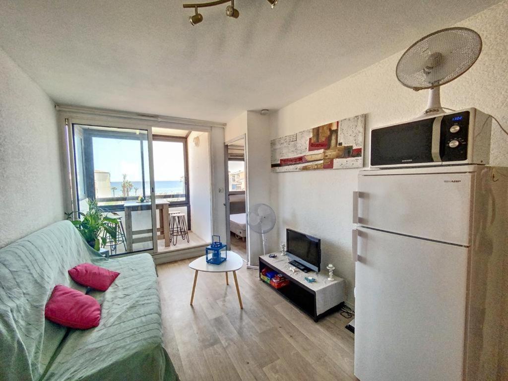 Appartement Le Barcares Avec Vue Sur Mer De Type T2 Location Arrivee A Partir De 15H Depart Maximum A 11H Location Du Samedi Au Samedi Juillet Et Aout Exterior photo