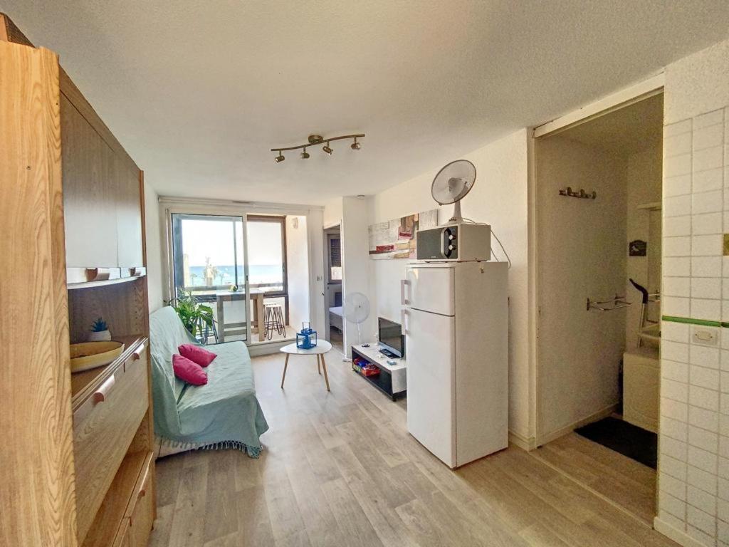 Appartement Le Barcares Avec Vue Sur Mer De Type T2 Location Arrivee A Partir De 15H Depart Maximum A 11H Location Du Samedi Au Samedi Juillet Et Aout Exterior photo